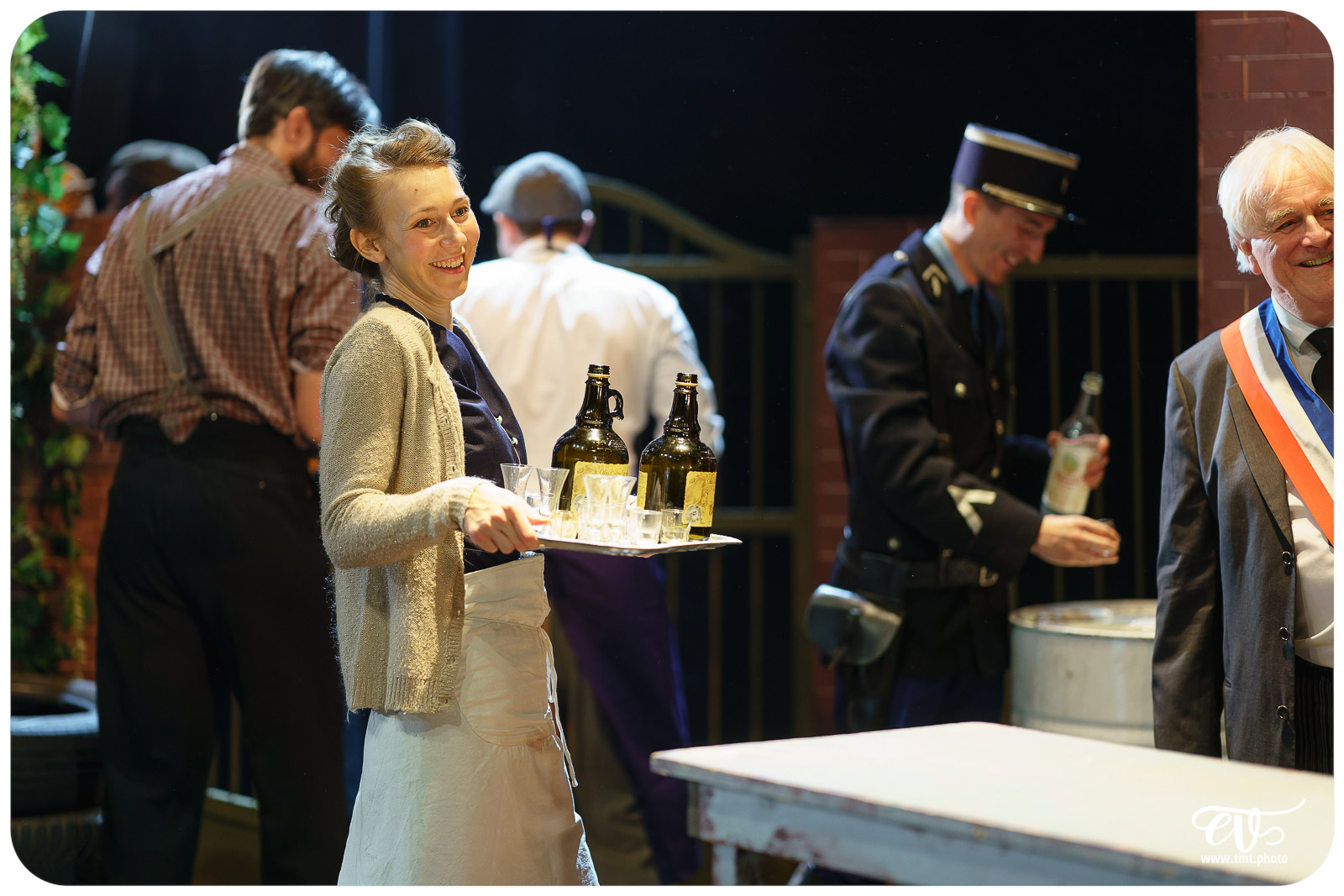 LES VISIONS DE SIMONE MACHARD (CIE LA CLAQUE)